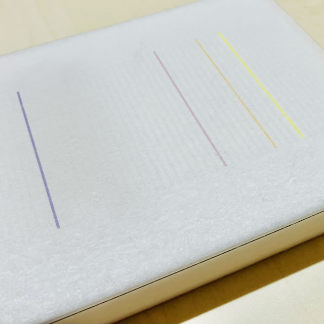 「そこにあるけど、はっきりとは見えない」－－そんな“気配”感を演出。お香のように、ふわっと感じる存在感